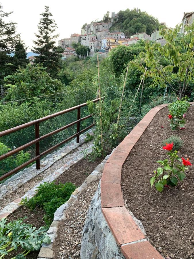 Deliziosa Casetta Sull'Appennino Toscano Montefegatesi Eksteriør billede