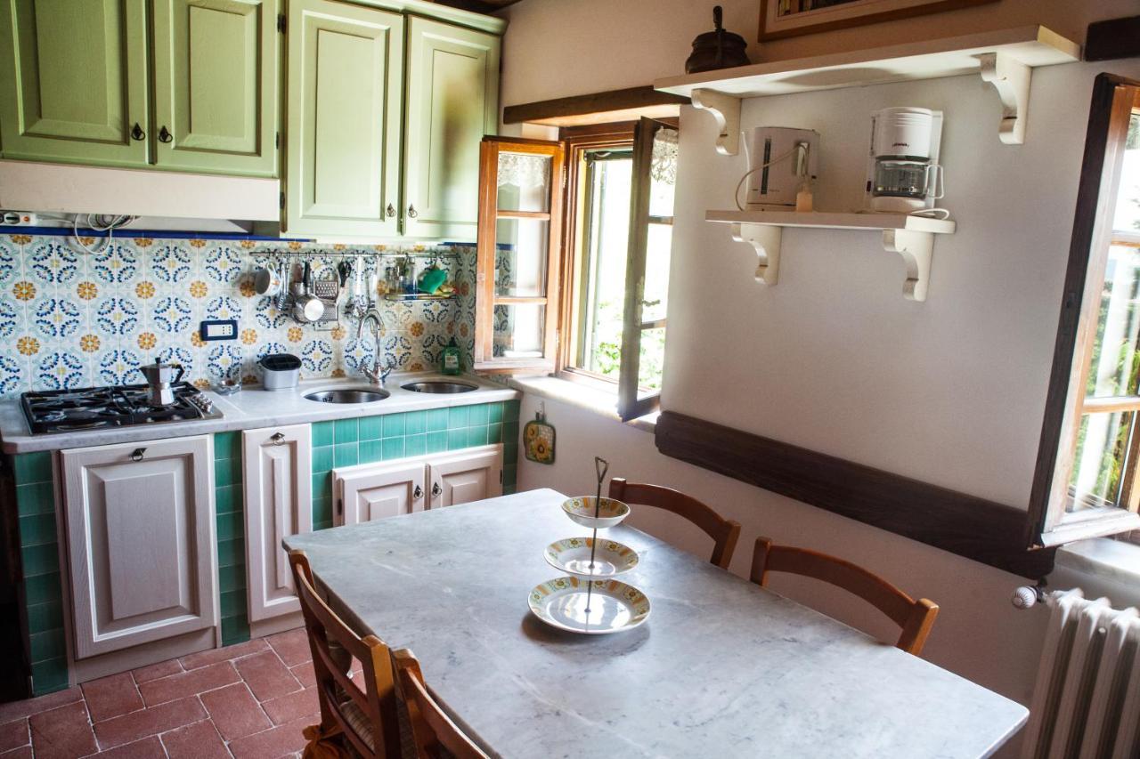 Deliziosa Casetta Sull'Appennino Toscano Montefegatesi Eksteriør billede