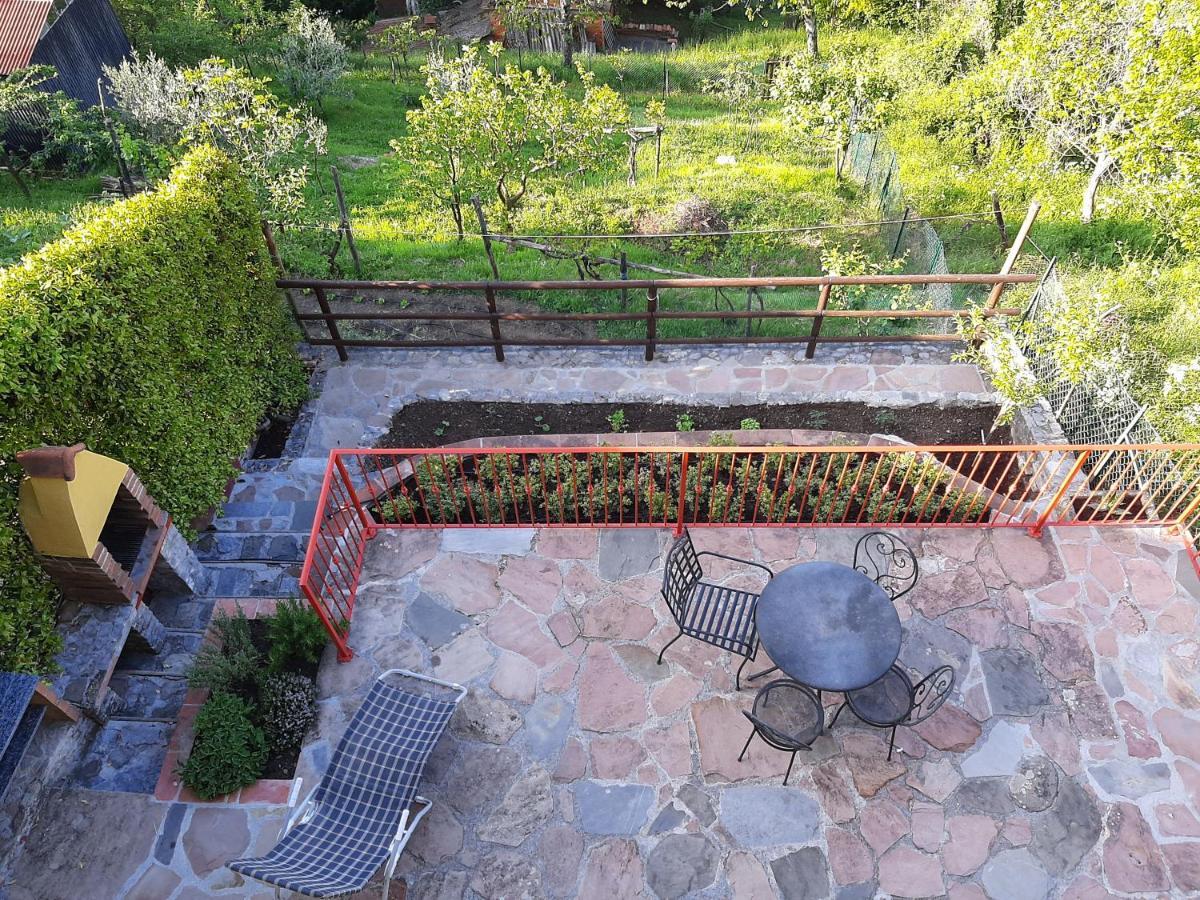 Deliziosa Casetta Sull'Appennino Toscano Montefegatesi Eksteriør billede