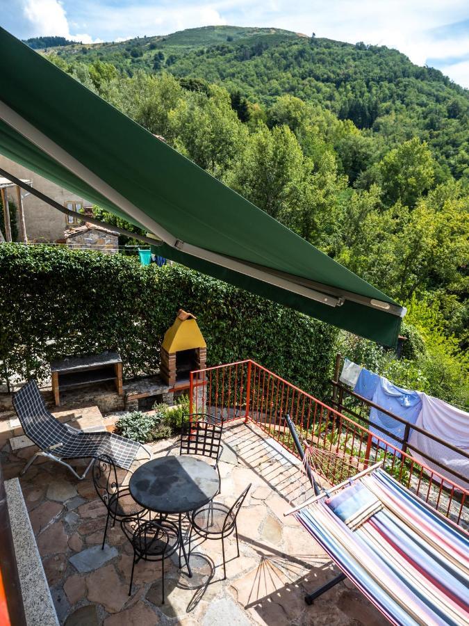 Deliziosa Casetta Sull'Appennino Toscano Montefegatesi Eksteriør billede
