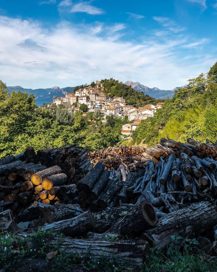 Deliziosa Casetta Sull'Appennino Toscano Montefegatesi Eksteriør billede